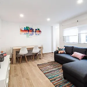 Apartment The Rest Between Picasso & Pompidou, Malaga